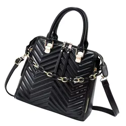 DL201 25 Wholesale factory female bags chains hand
