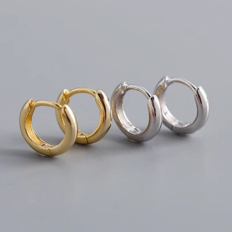 

18k Gold Plated Minimalist Smooth Small Hoop Huggie Earrings 925 Sterling Silver Daily Wear Women Geometric 1pair/opp Bag CN;GUA
