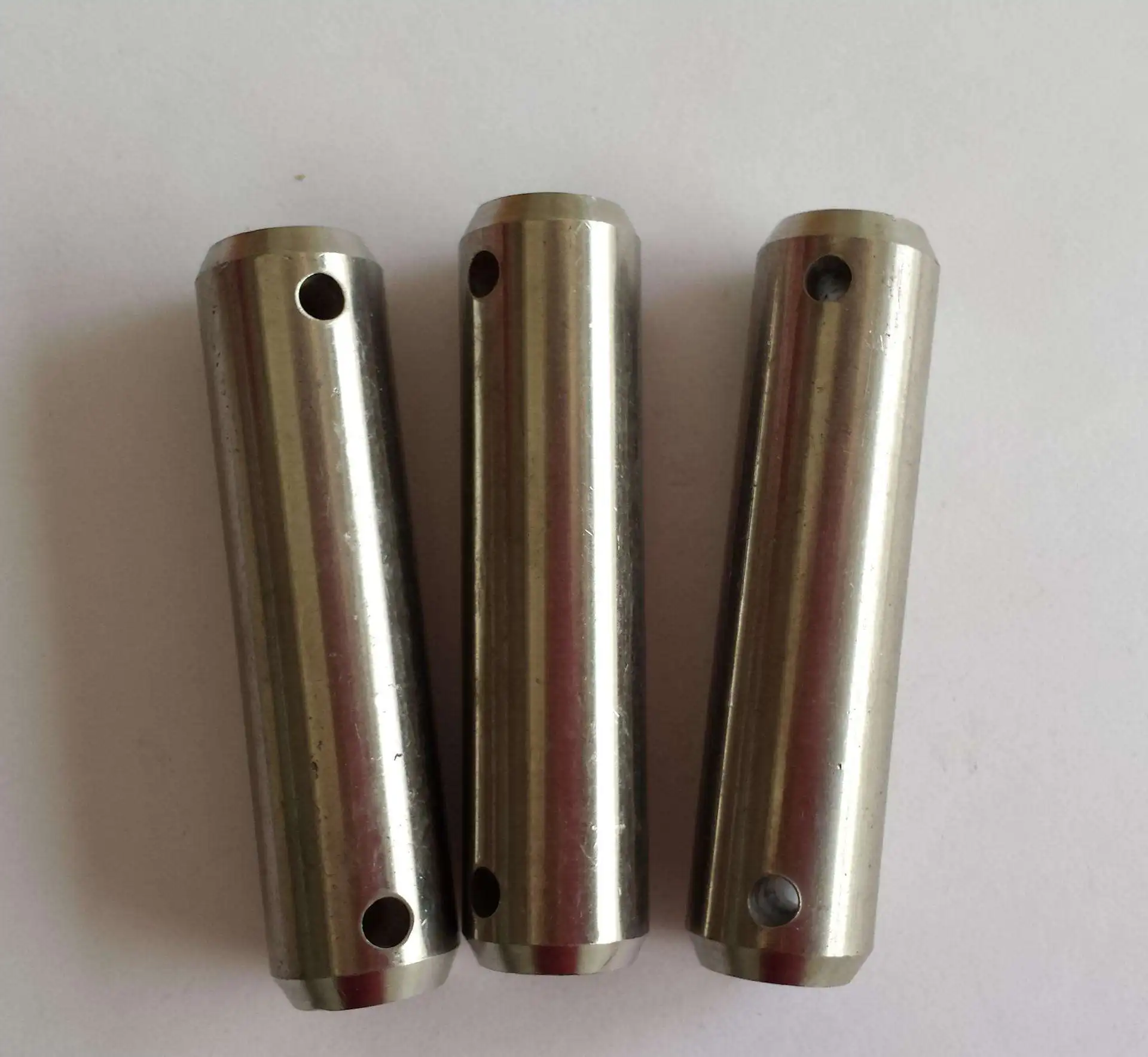 
Customstainless steel dowel pin with hole, High Quality Standard Stainless Steel Cylindrical Pins with hole 