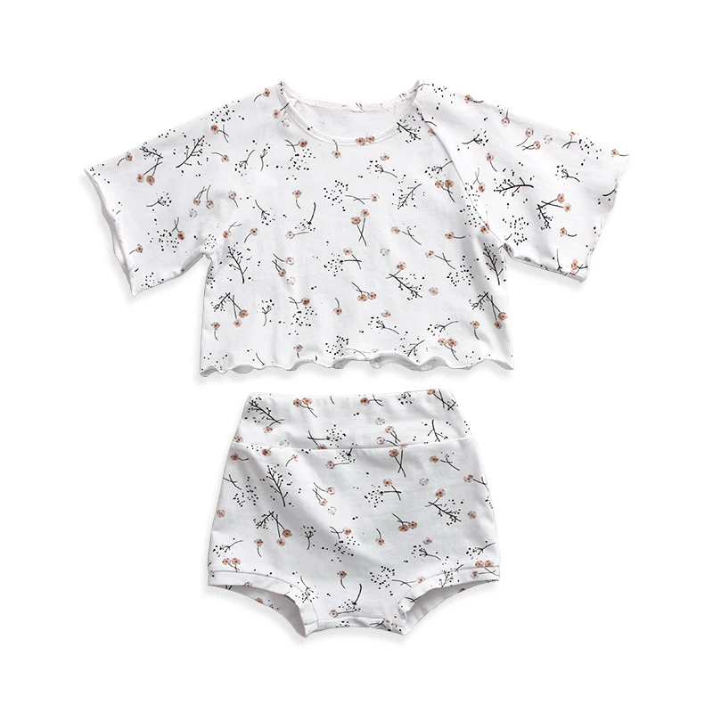 

Pleated Lace Design Short Sleeve & Short Set Newborn Baby Clothes White Background Cotton Baby 2 pcs Clothing Set