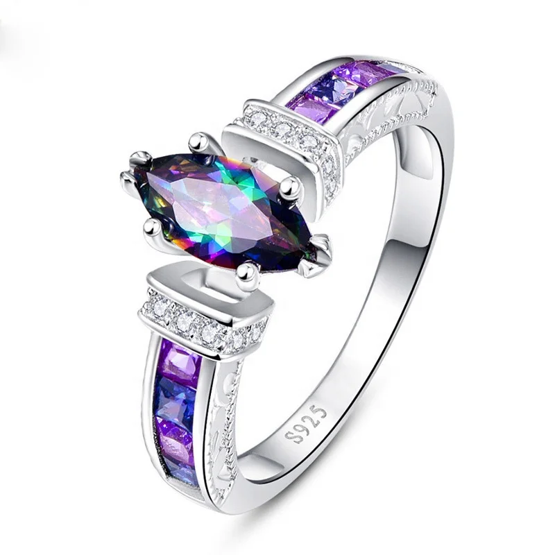 

2024 New Arrival Hot Delicate Women's Diamond Ring Beautiful Oval Zircon Ring Fashion 925 Silver Ring