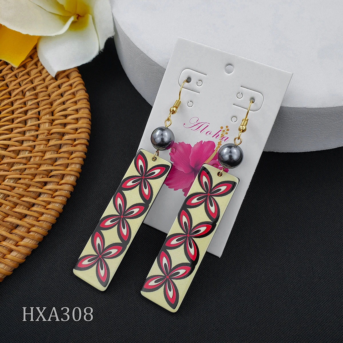 

Hawaiian fashion geometric acrylic pearl Earring custom earrings