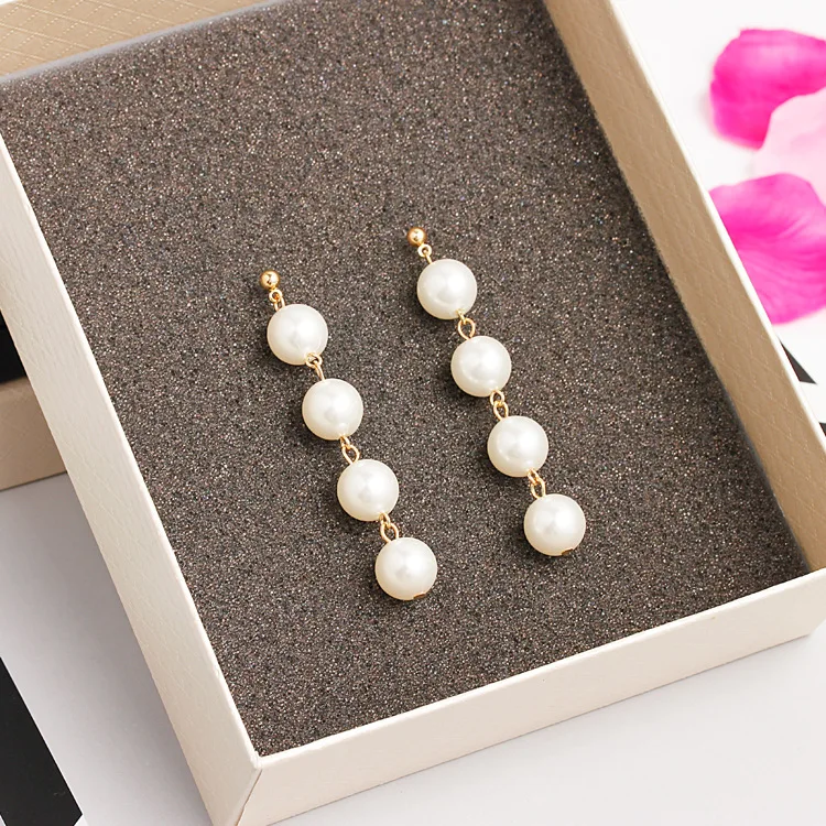 

Korean Edition Earrings Pearl Earrings Simple Long Tassel And Pearl String Earrings, Picture shows