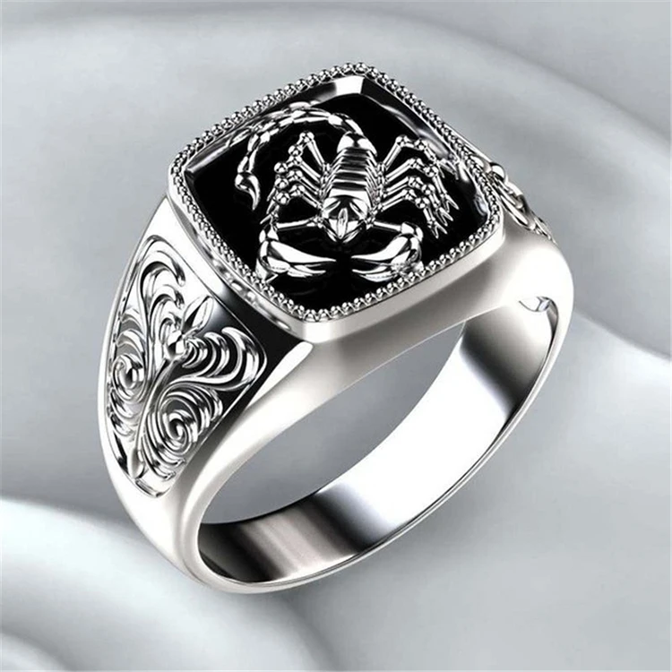 

2022 Wholesale Gothic Scorpion Ring Men Vintage Silver Plated Animal Engraved Scorpion Rings for Men, Sliver,gold,rose gold