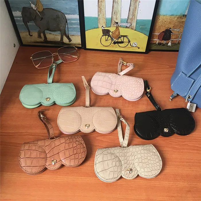 

New Arrival Embossed Crocodile Pattern Printed Foldable Leather Sunglasses Cases