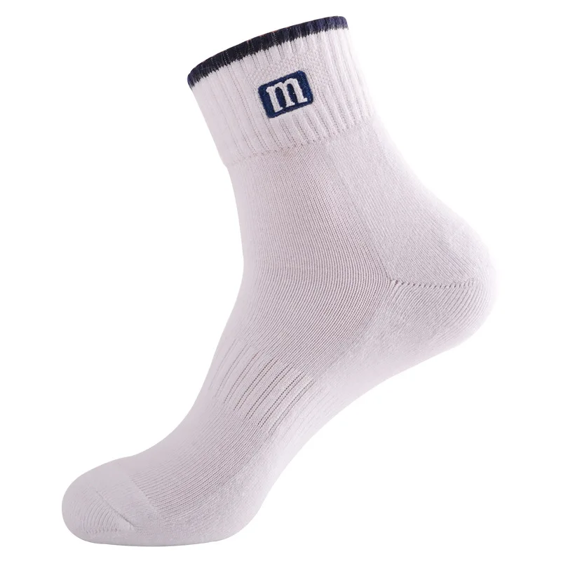 

XIANGHUI wholesale Custom logo new style summer thin sweat-absorbent ventilate cotton man sport socks