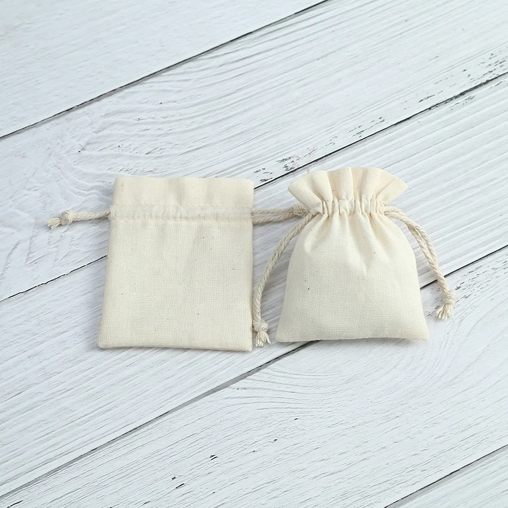 Wholesale 8*10cm Beige Luxury Drawstring Bracelet Jewelry Packaging Perfume Pouch Bag for Gift for Small-size Items