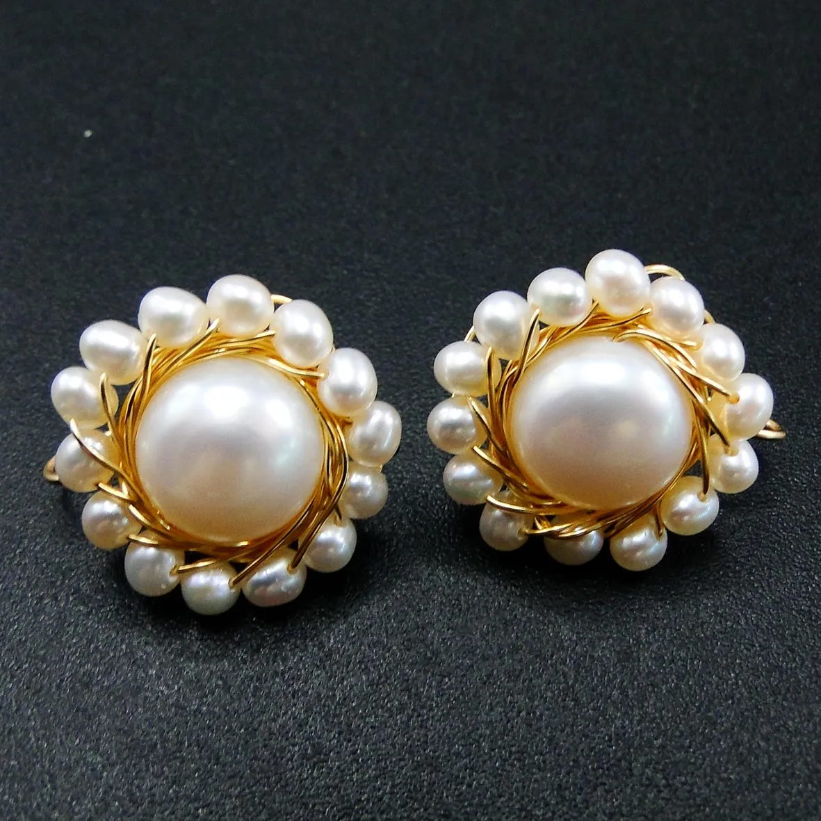 

Beautiful 14k Gold Filled Ear Clip Pearl Earring Handmade Natural Pearl Jewelry