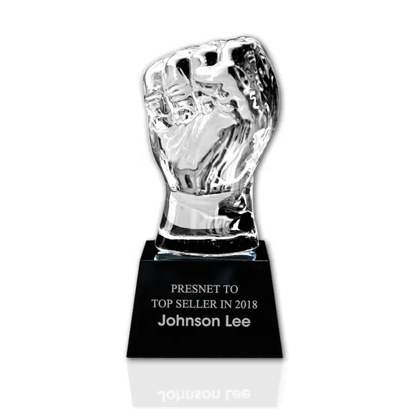Guangzhou Wholesale K9 Blank Crystal Glass Fist Trophy Custom 3d logo Crystal Trophy Centerpiece Awards