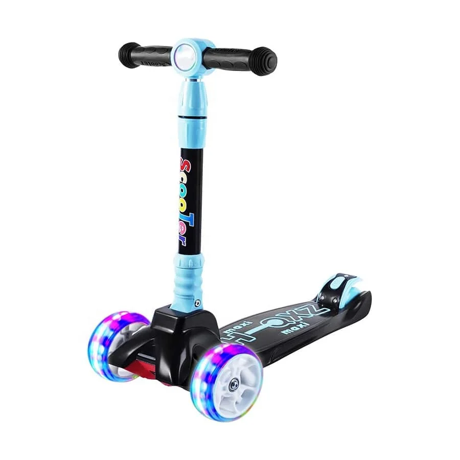 

Kick Scooter for Kids 4 Wheel Scooter 3 Adjustable Height Lean to Steer with LED Flashing Light for Children Girls and Boys