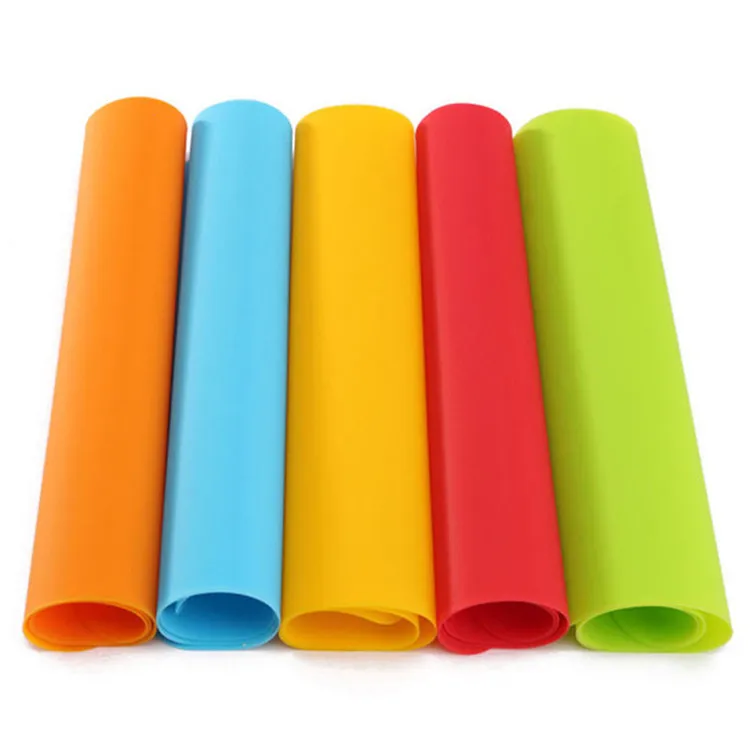 

A701  Silicone Mat Baking Liner Muiti-function Heat Insulation Oven Mat Anti-slip Pad Bakeware Kids Table Placemat, Blue,orange,yellow,red,green