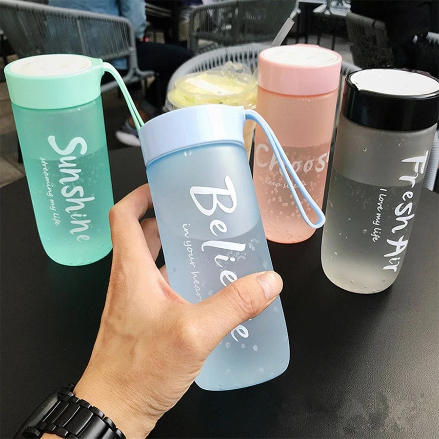 

Fashion Large Capacity Heat Resistant Bottle Portable Sport Travel Plastic Juice Water Bottle, White,brown,black,blue