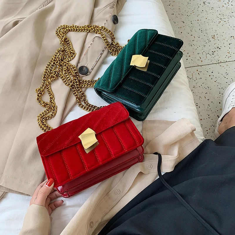 

Korean Version Texture Handbag Chain Fashion shoulder Velvet Lock Crossbody Bag, Greenr/black/red