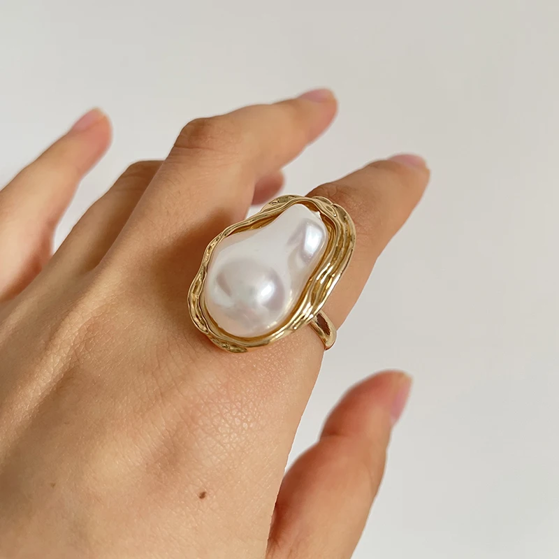 

Curl Irregular Twisted Edged Baroque Pearl Ring Geometric Gold Plated Rings for Women Boho Statement Vintage Jewelry Wholesale