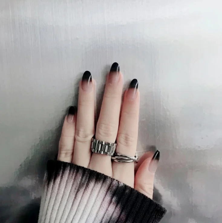 

New Arrived dark press on nails luxury press on nail stiletto ombre glow in the dark press on nails