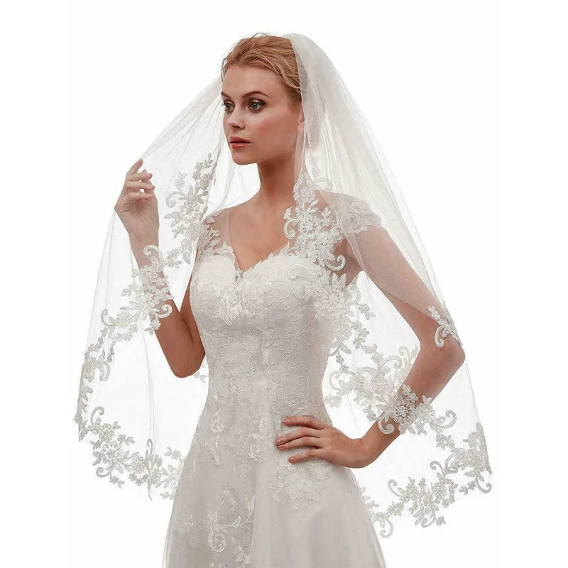 

ROMANTIC Wedding 2-layers Wedding Veil Sequins Lace Bridal Veil with Comb