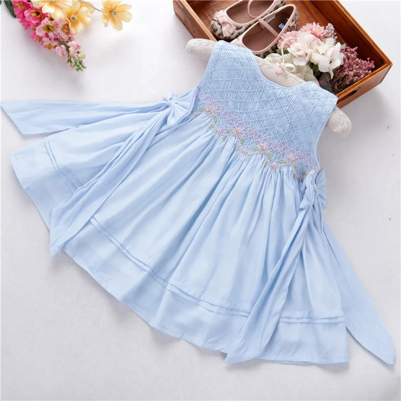 

L042128 infant girls dresses blue smocked hand made ruffles cotton kids clothing wholesale children clothes