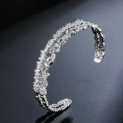 

Luxury Women Jewelry Silver Plated Geometric Cubic Zirconia Bracelets Hollow Crystal Open Bangles for Bridal Gifts