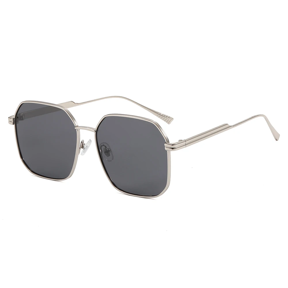 

Superhot Eyewear 25661 Fashion 2022 Oversized Shades Metal Frame Polarized Sunglasses