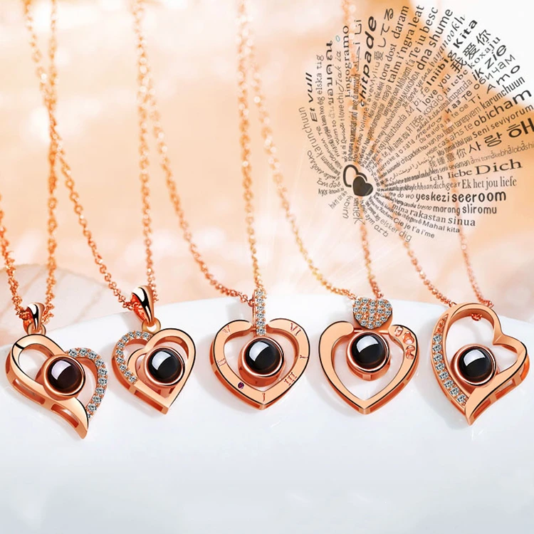 pendant necklace.jpg