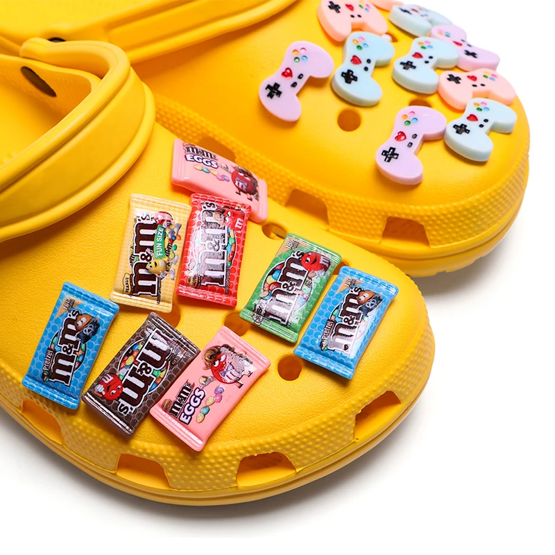 

Resin Crafts M Beans Shoes Charm Candy Model Decor Marble Chocolate Garden Shoe Croc Charms Bee Shoes Buckle Accessory