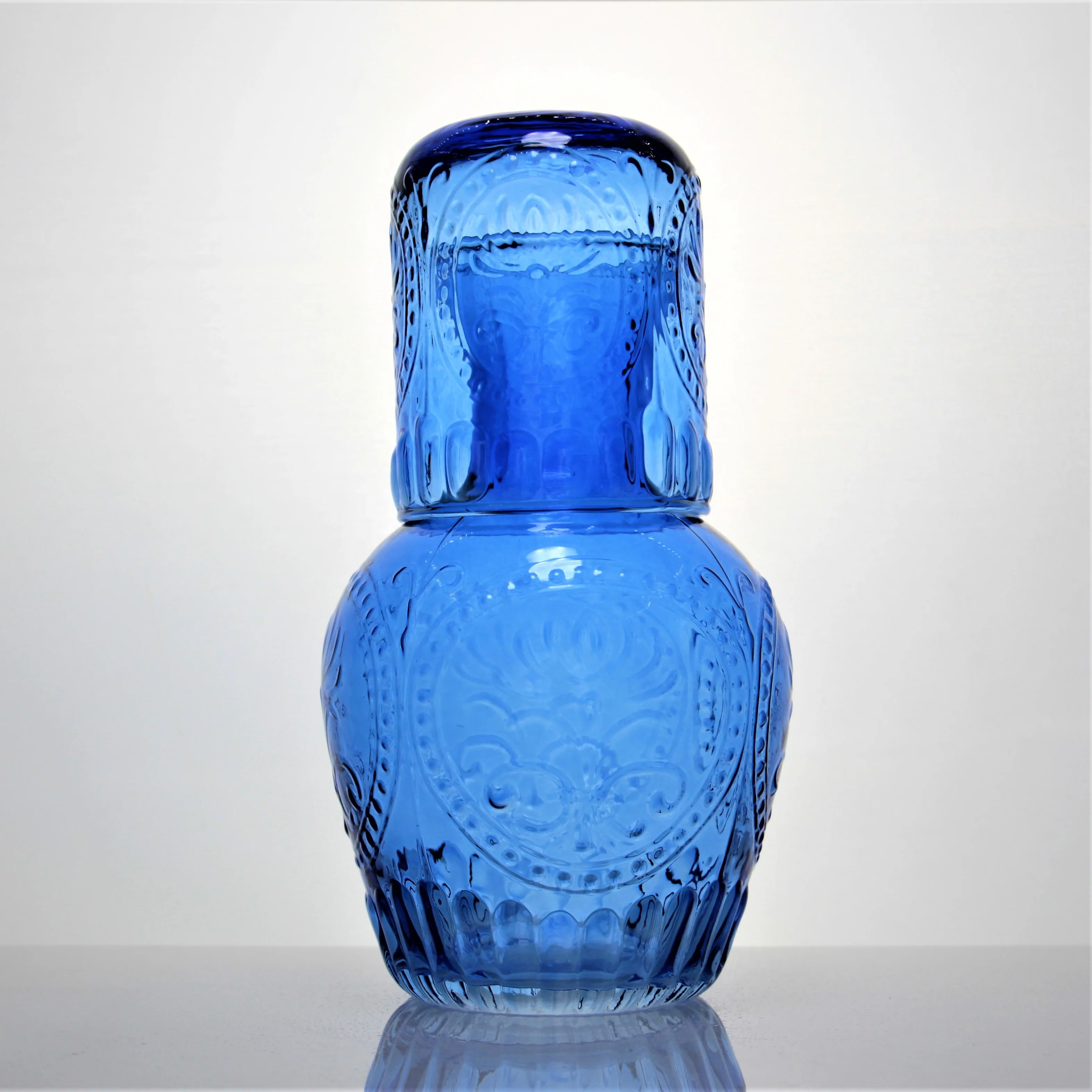 

wholesale custom vintage blue colored bedside table carafe bottle with glass