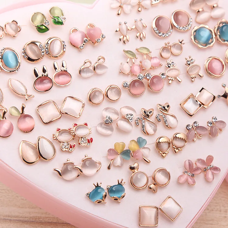 

Set Of Stud Earrings-Wild Accessories_Colorful Cat Eye Mixed Batch Set Of Stud Earrings_Boxed 36 Pairs Of Wholesale Sources