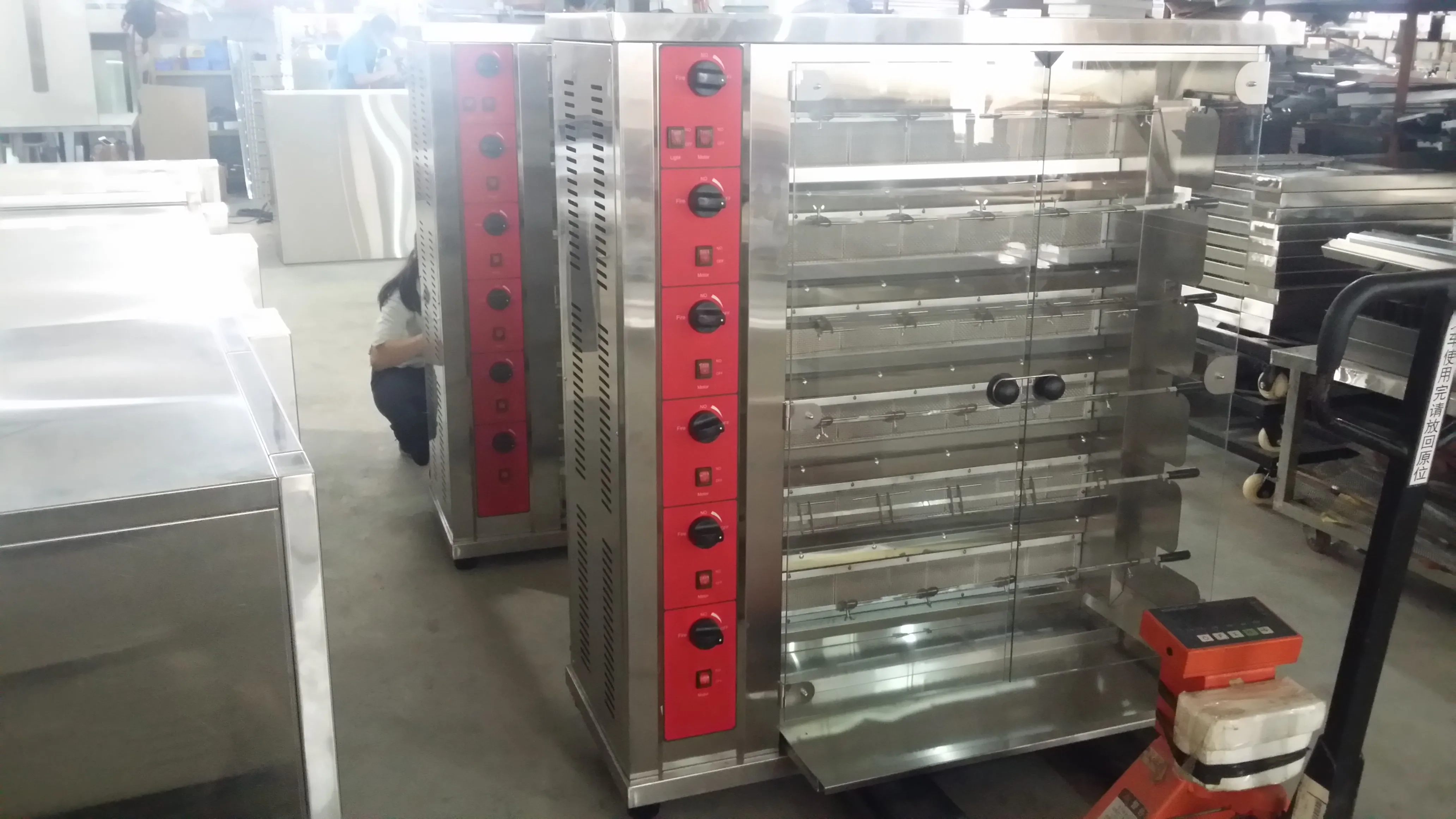 
Commercial Gas Chicken Rotisserie Oven 4 Rods 16 Pieces of Chicken 