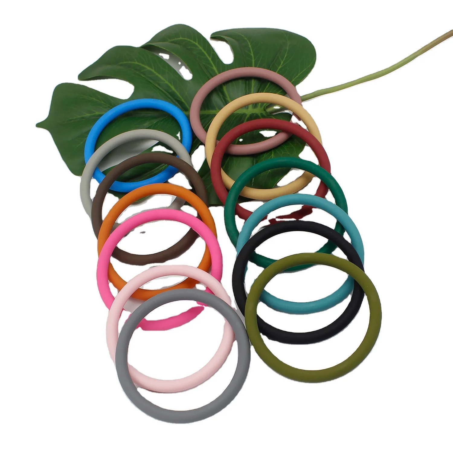 

Geedyn Custom Color Bangle Key Ring Chain Bracelet Round Silicone Wristlet Keychain Holder For Women Girls