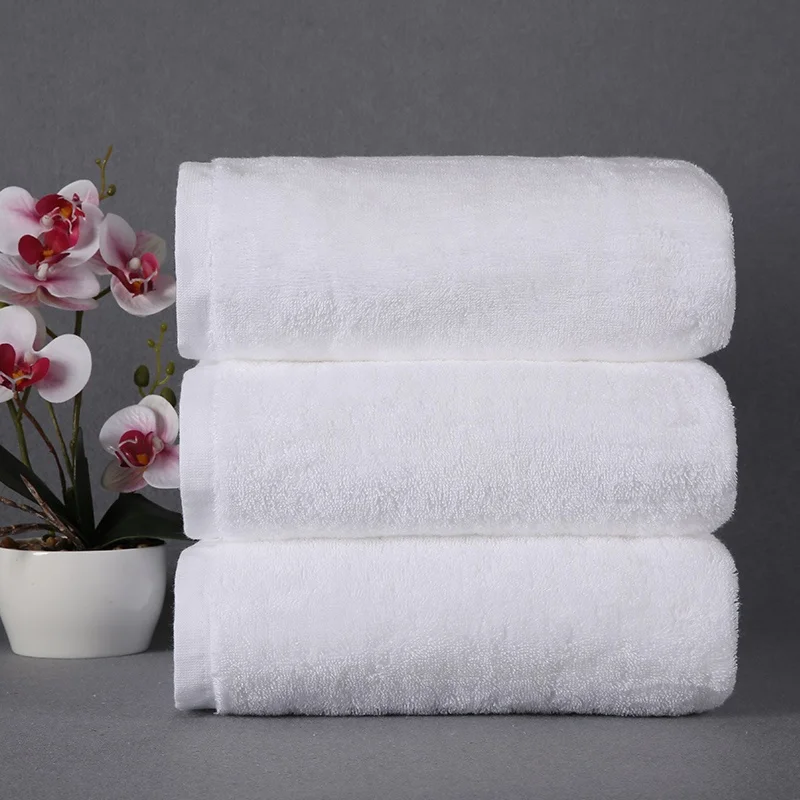 toalla blanca hosteleria lavabo ducha alfombrin towel hotel algodon 