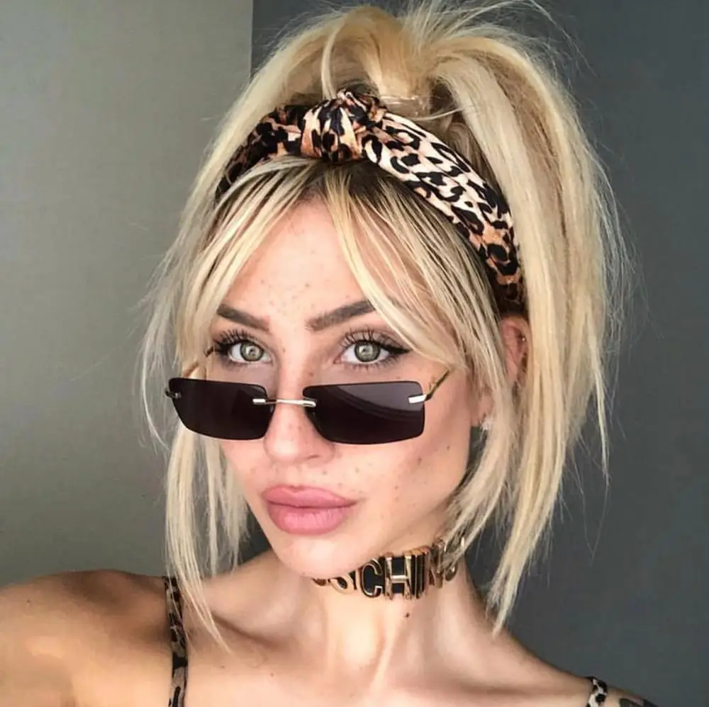 2019 Hot Selling Vintage Small Fashion Rectangle Metal Frame Trendy Women Men Rimless Transparent Shades Sun Glasses Sunglasses