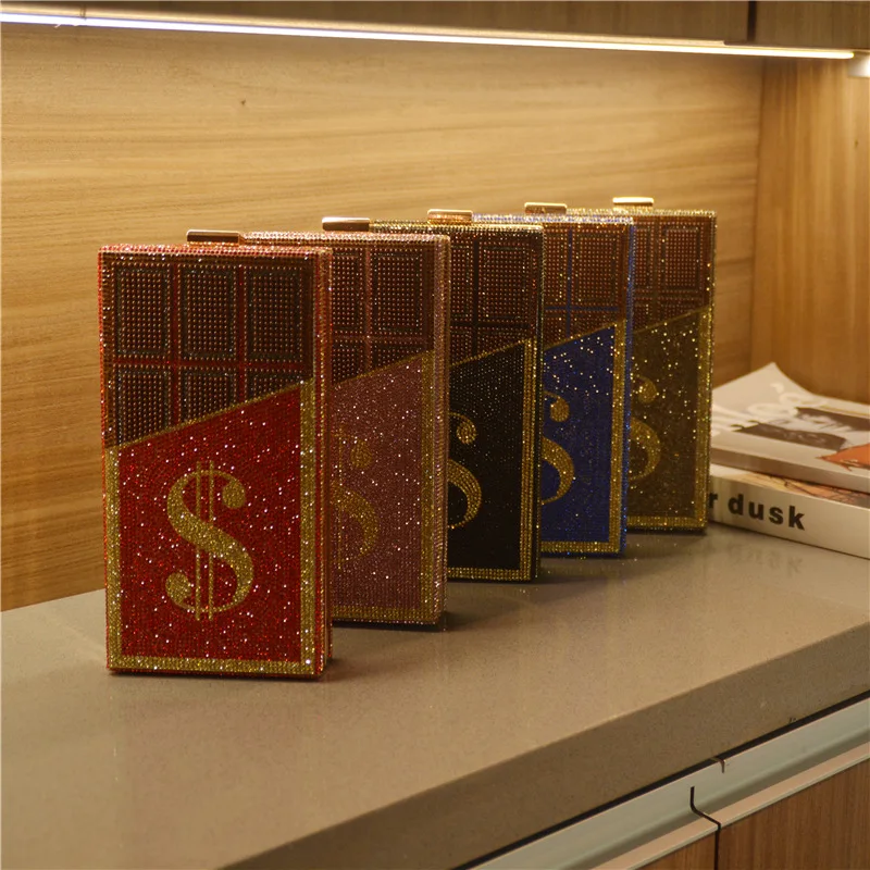 

Fashion Red Lip Shape Luxury Clutch Bag Rhinestone Bling Women Party Evening Bag