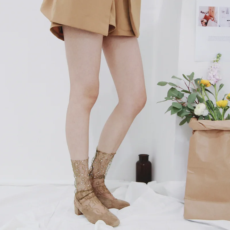 

Fashion Sliver Glitter Pearl Casual Ankle High Socks for Dressing women Transparent Rhinestone Silk Shiny Socks