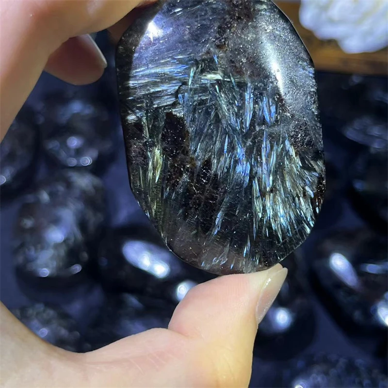 Crystal Heal Stone Plam Astrophyllite Plam Stone Fireworks Plam Stone for Healing