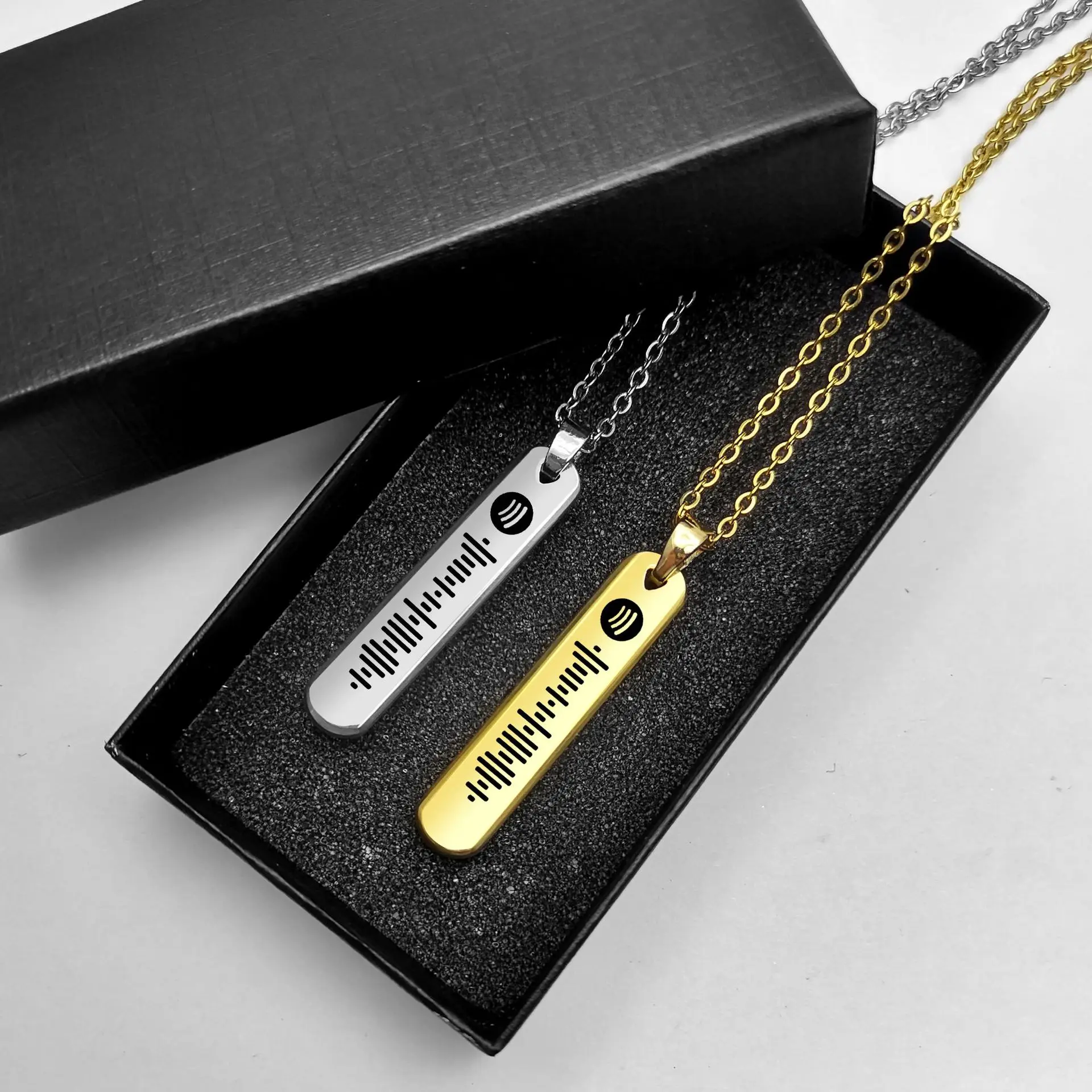 

New arrival personalized custom Bar music Spotify scan code necklace stainless steel 18K gold plated, Picture