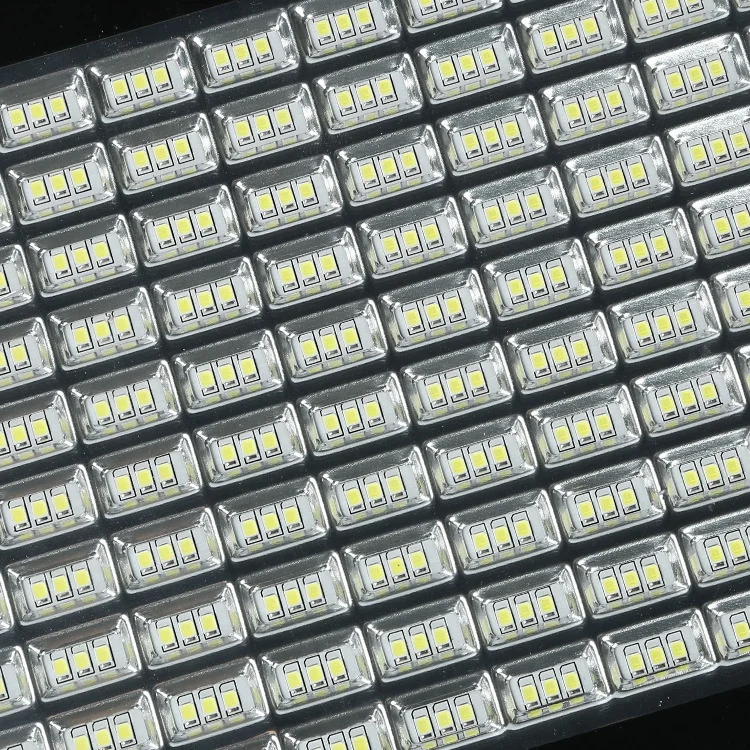 
2020 new design ip67 waterproof 60w 120w 200w solar powered flood light 