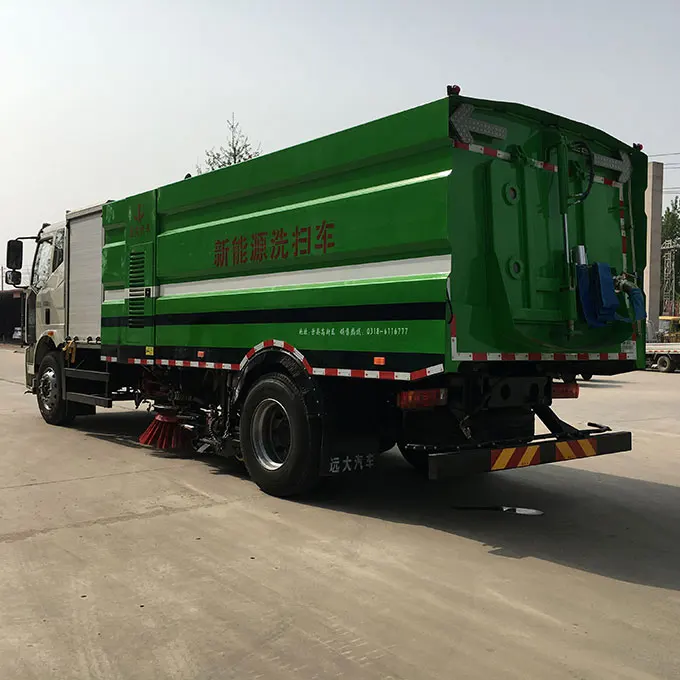 
High performance Good cleaning effect vacuum street sweeper truck 