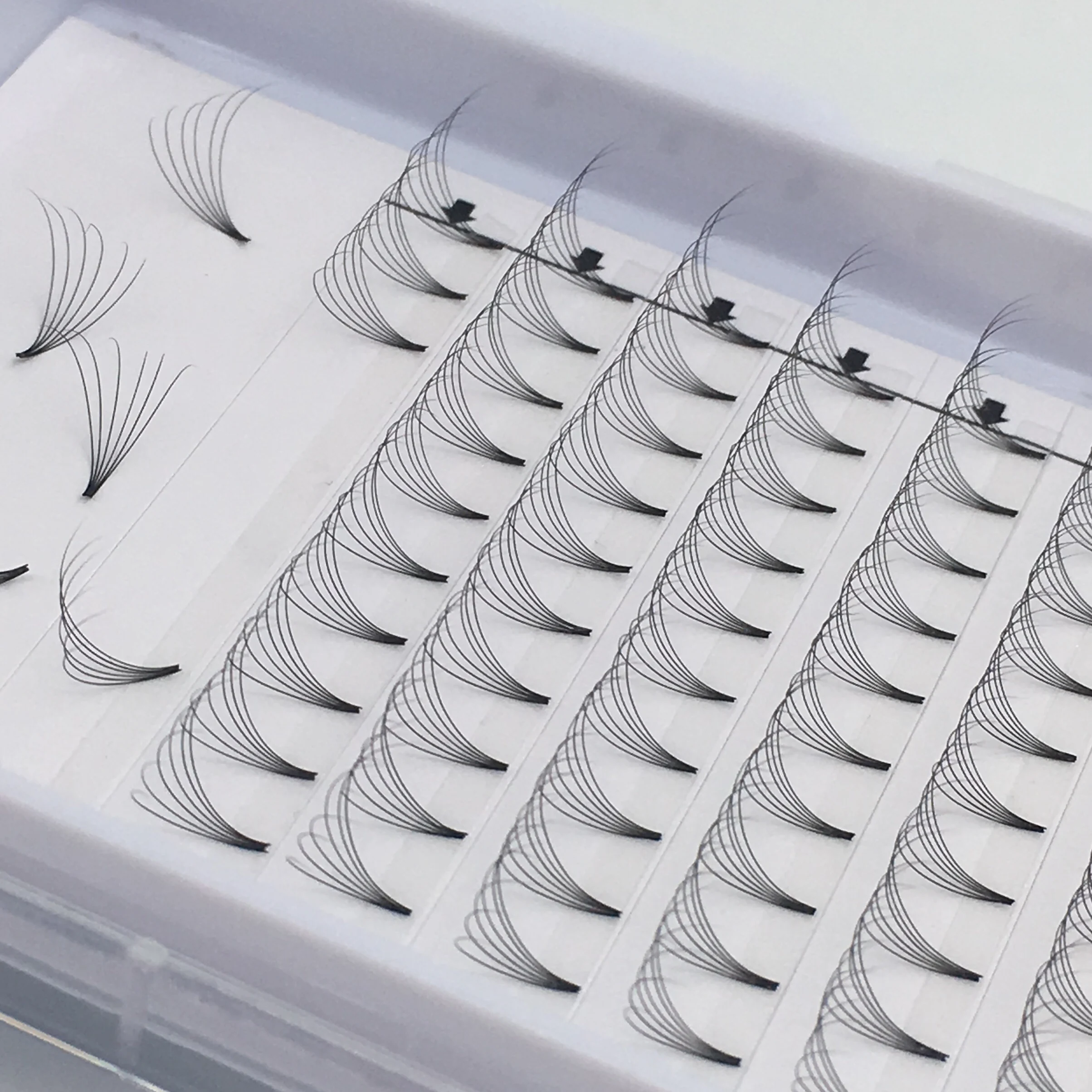Premium Silk Hand Made 6D Russian Volume Lash 0.05 0.07 Automatic Fan Lashes false mink eyelashes
