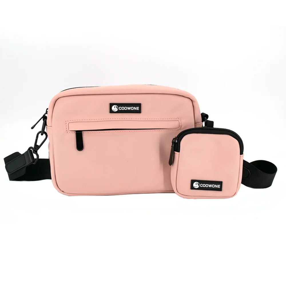 

Outdoor Custom Adjust Designer Dog Pouch Bags Travel Walking Waste Pet Treat Bag Dog Training Pouch