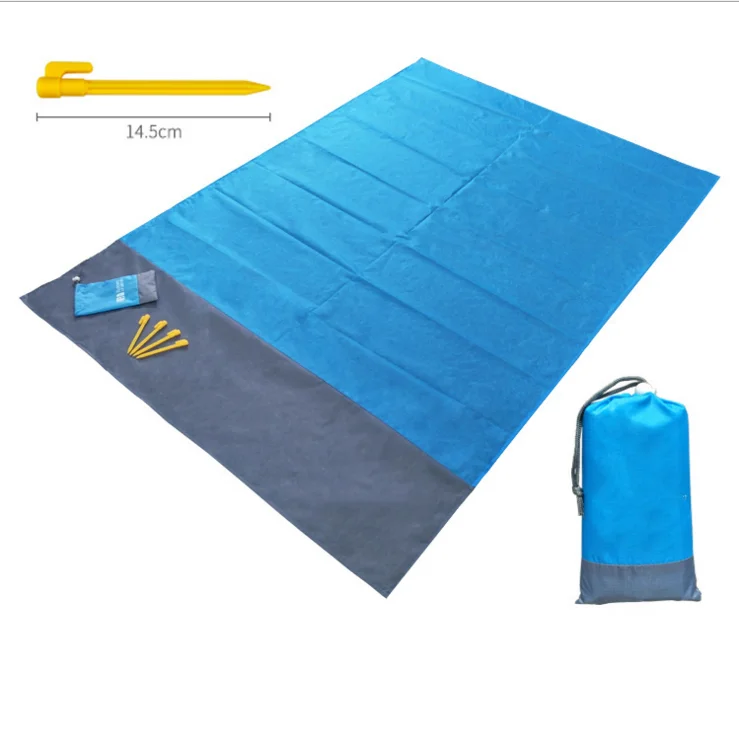 

Amazon hot sale fashion popular Waterproof and sand free light weight portable beach mats