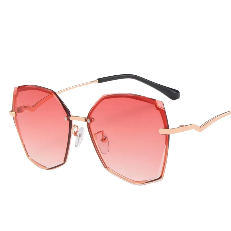 

Chenyu 2020 Wholesale Ins Fashion Polygon Elegant Tinted UV400 Women Sunglasses, Picture