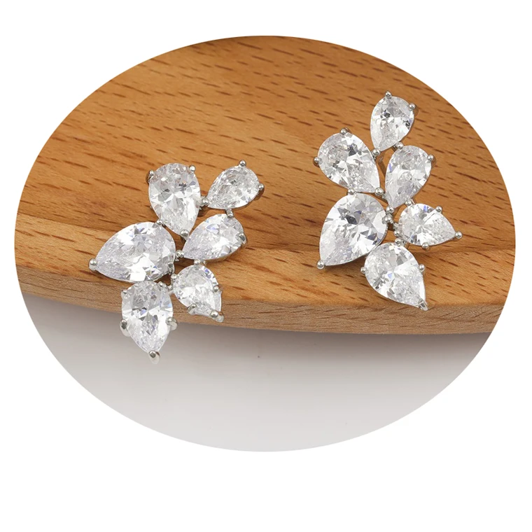 

Stainless Steel Jewelry Zircon Earrings White High Quality 5a Multi-cut Surface Party Dinner Bridal Earrings, Silver / rose gold