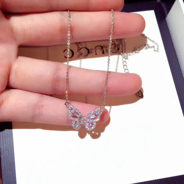 

Women Elegant Gold Silver Plating Stainless Steel Chain Crystal Necklace Butterfly Pendant Charms Necklace