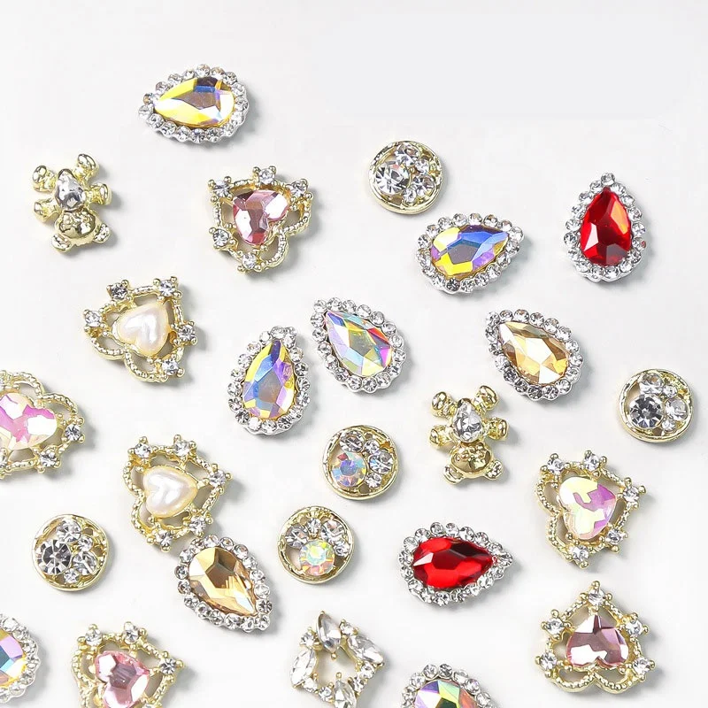 

Paso Sico Japanese Hot Selling Design Diamond Heart Glass Rhinestone 3D Alloy Nail Charms for Metal Nails Decoration