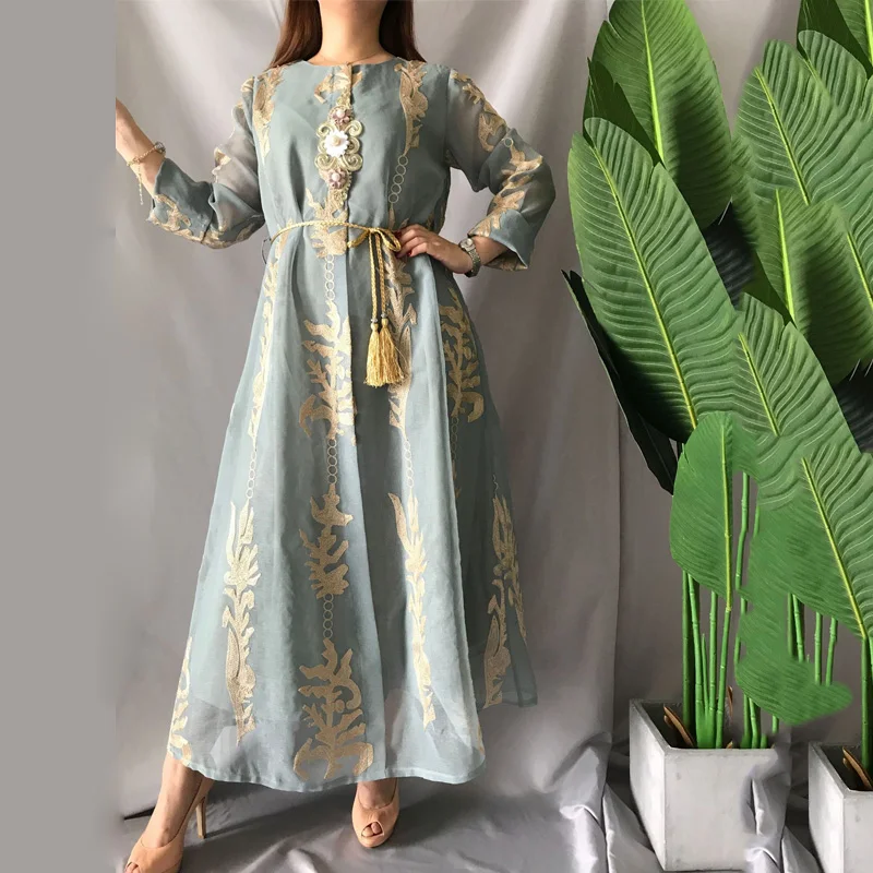 

High Quality Middle East Muslim Breathable Abaya Embroidered Dress Dubai Muslim Women Modern Clothing