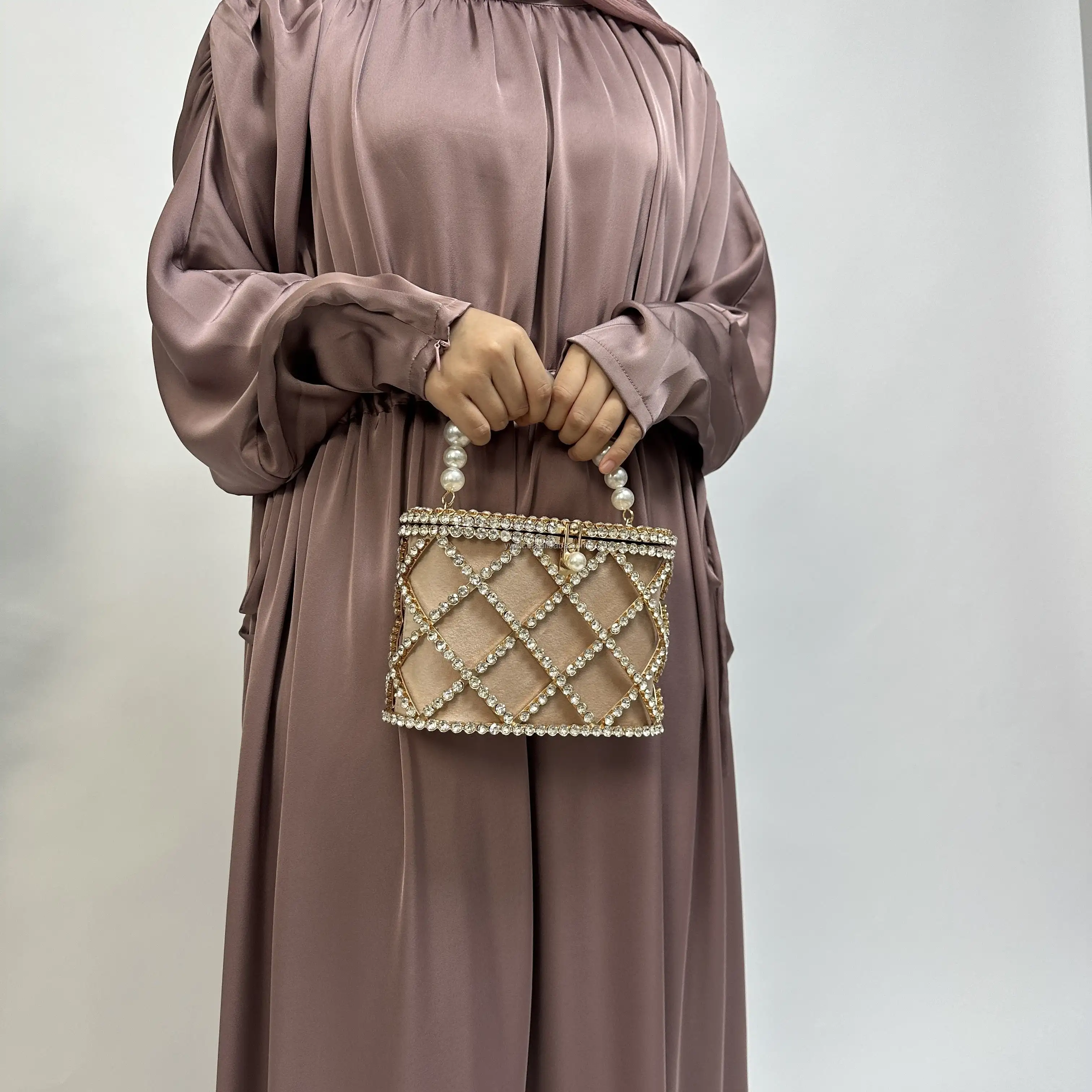 

Custom Turkey Abaya Designs in Dubai Latest Satin Dress Spitze Modesty Luxury Women Muslim Dress One Piece Ruffle Sleeves Abaya