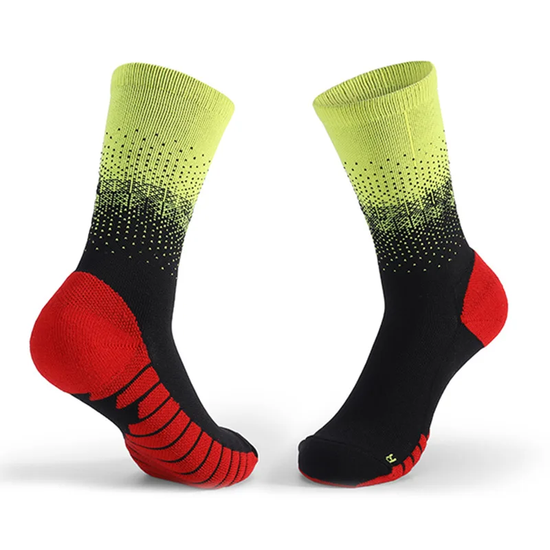 

Custom Logo Athletic Grip Breathable Compression socks for Cycling Basketball running socks