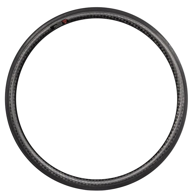 

China Light Weight Customized 23mm Width 24 Depth Carbon Clincher Rim