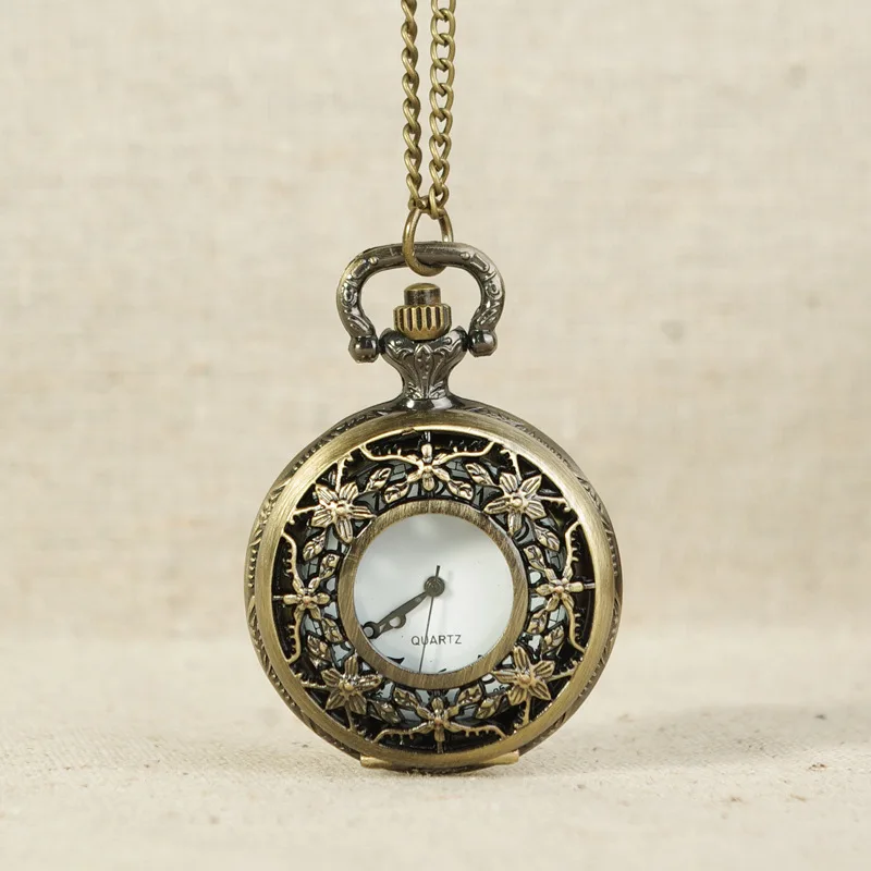 

Notebook pocket watch, eight flower empty pocket watches vintage glass and delicate embossed empty pocket watch, Gold