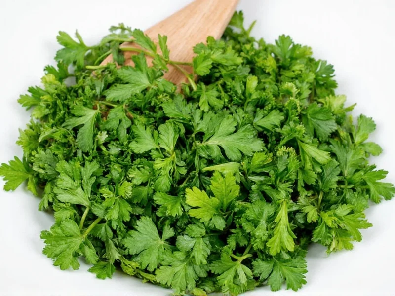 How to Convert Fresh Parsley to Dry: 3 Methods & Storage Tips